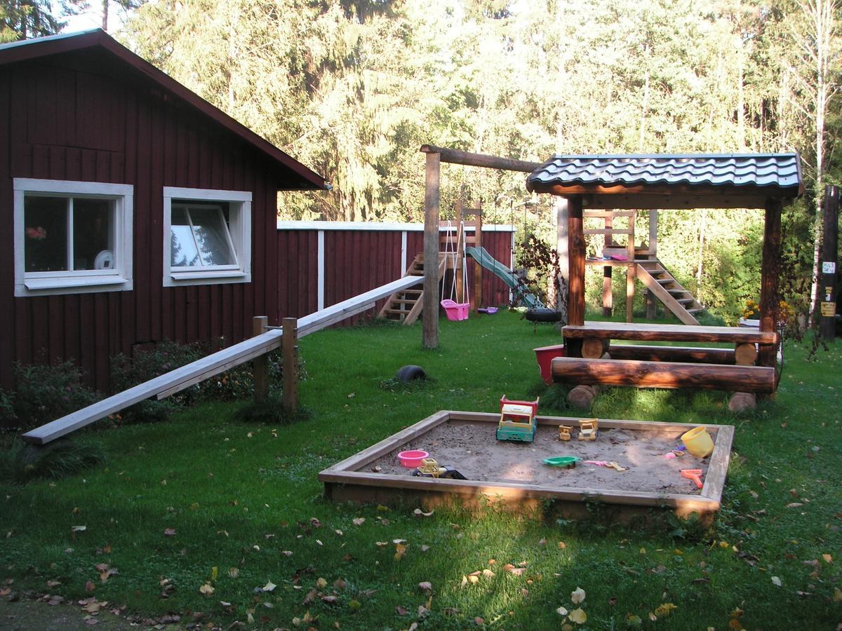 Praestmyrens Vandrarhem Ransater Exterior photo
